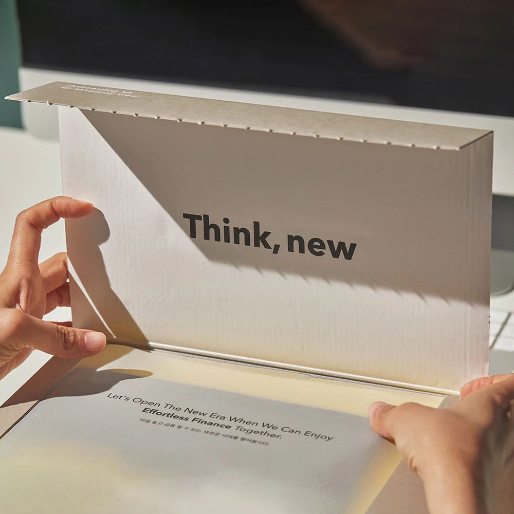 Hbkp485 Customized Printed Self Sealing Gift Box With Tear Strip Closure Made Of Corrugated Cardboard Paper For Shipping