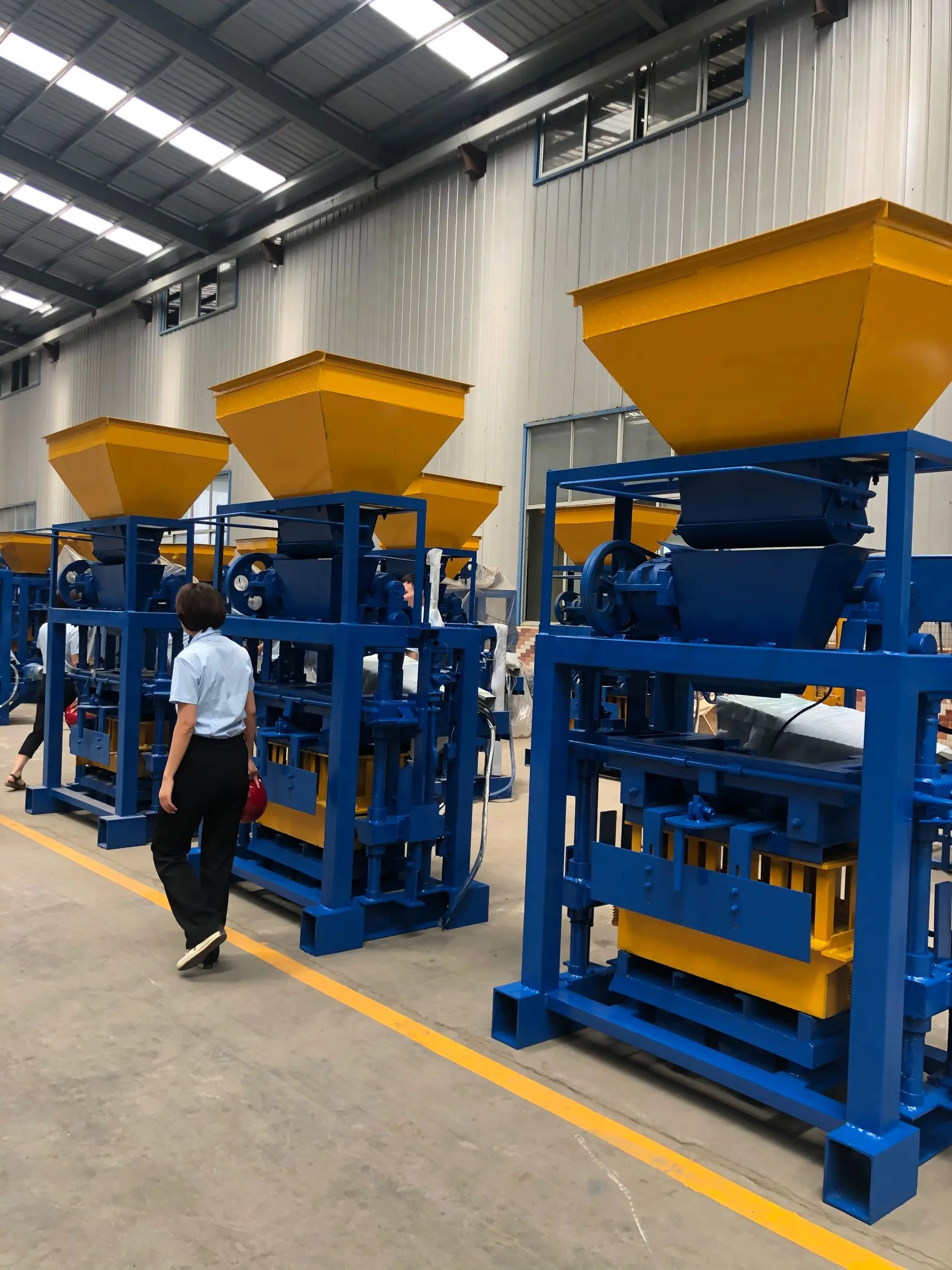 QT40-1 Good business ideas with small investment concrete interlock cement block making machine brick molding machine