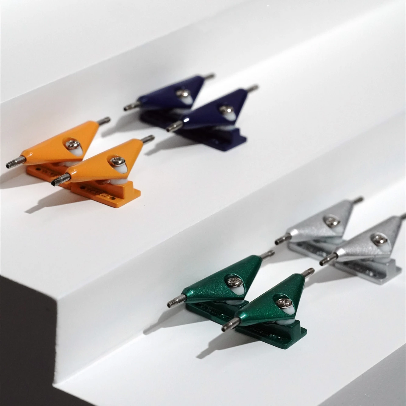 DTZERO 34mm Eureka finger skateboard fingerboard trucks