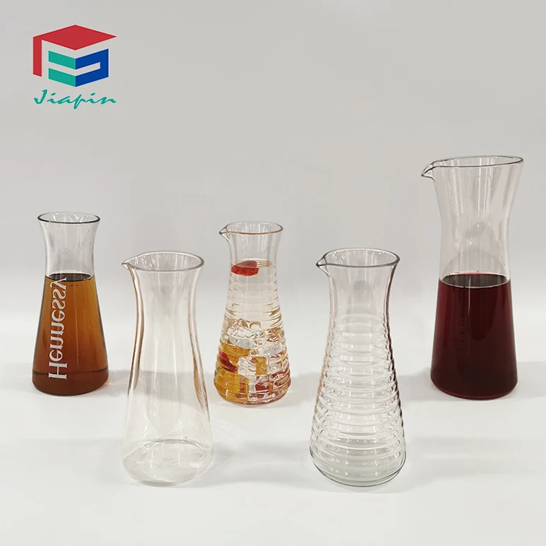 Good Quality Clear Plastic Red Wine Decanter Screw Wine Carafe /jar
