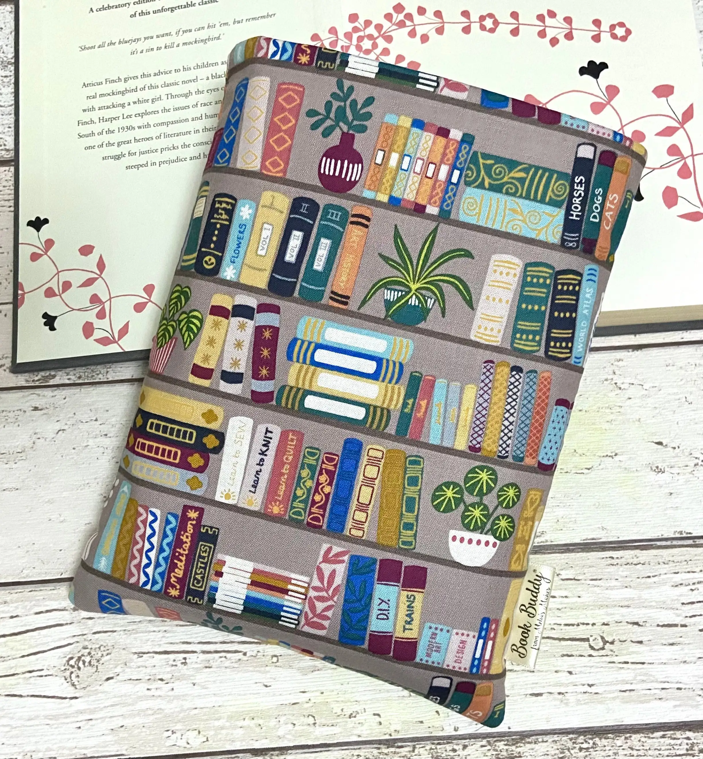 Hot Sale Paperback Book Sleeve Custom Printing Books Cover with zipper Popular Canvas Book Cover