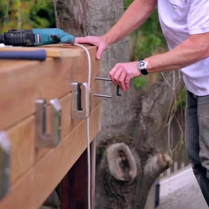 Modern Design Stainless Steel Glass Spigot Balustrade for Swimming Pool Stairs Handrail Railing Frameless Glass Railing Spigot