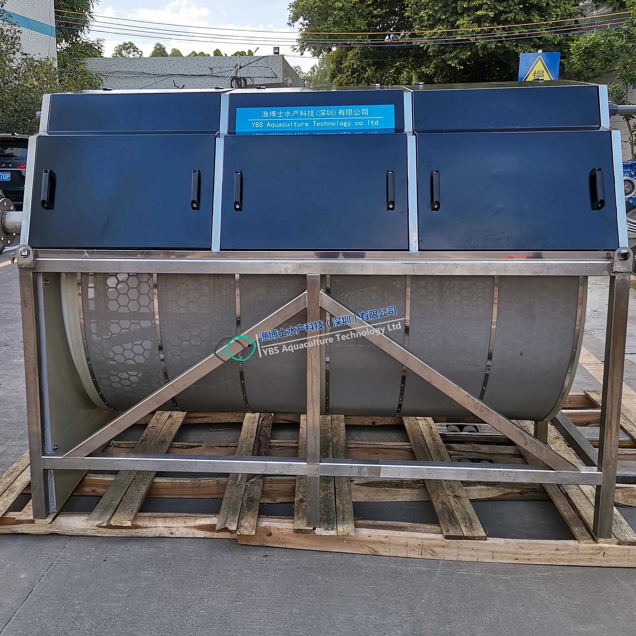 316 stainless steel open channel drum filter for the Tilapia mossambica grow out RAS