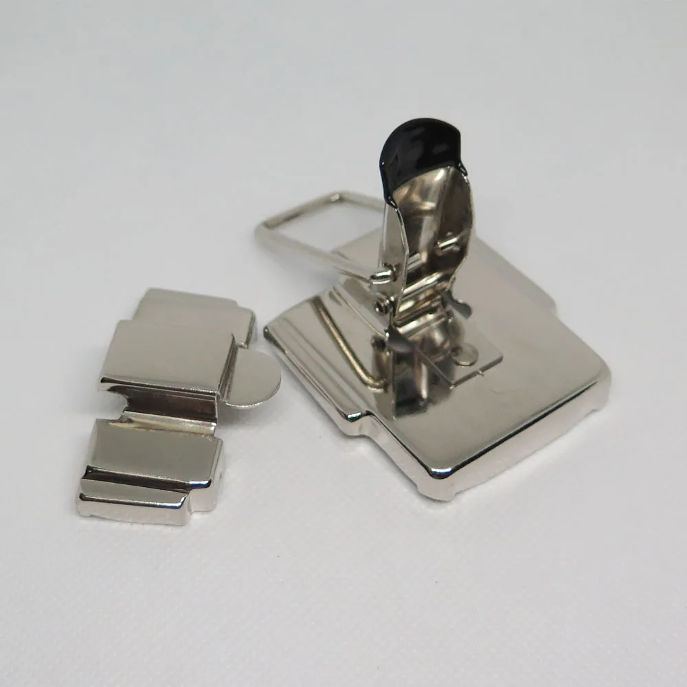 China Direct Factory Good Price Metal Lock Latch for Plastic Tool Boxes
