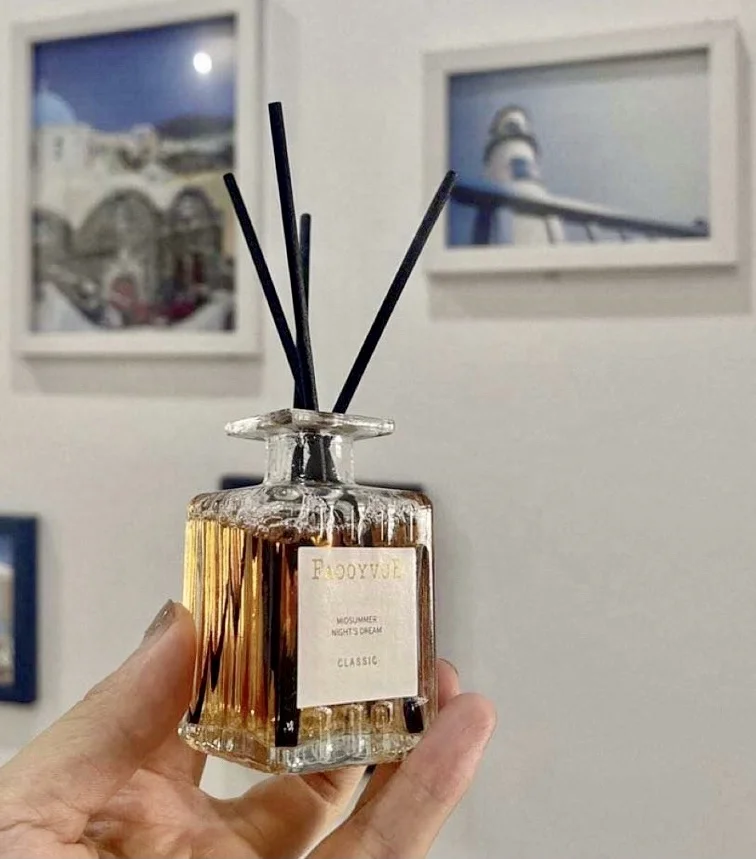 New Arrival 50ML Home Decor Perfume Fragrance Natural Essential Oil Reed Diffuser With Aroma Stick