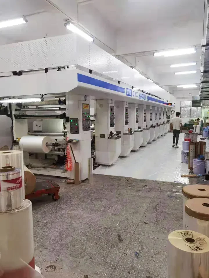 Professional custom heat and cold proof celling thermal insulation self adhesive xpe foam laminated aluminum foil