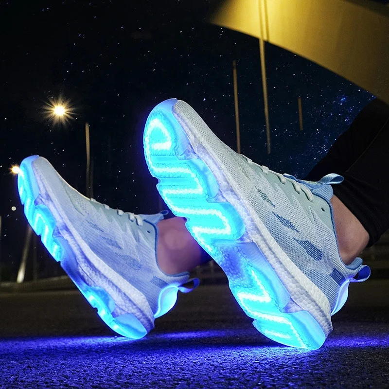 Wholesale fashion flight woven breathable shiny teenage student sneakers rechargeable light-emitting running shoes for kids