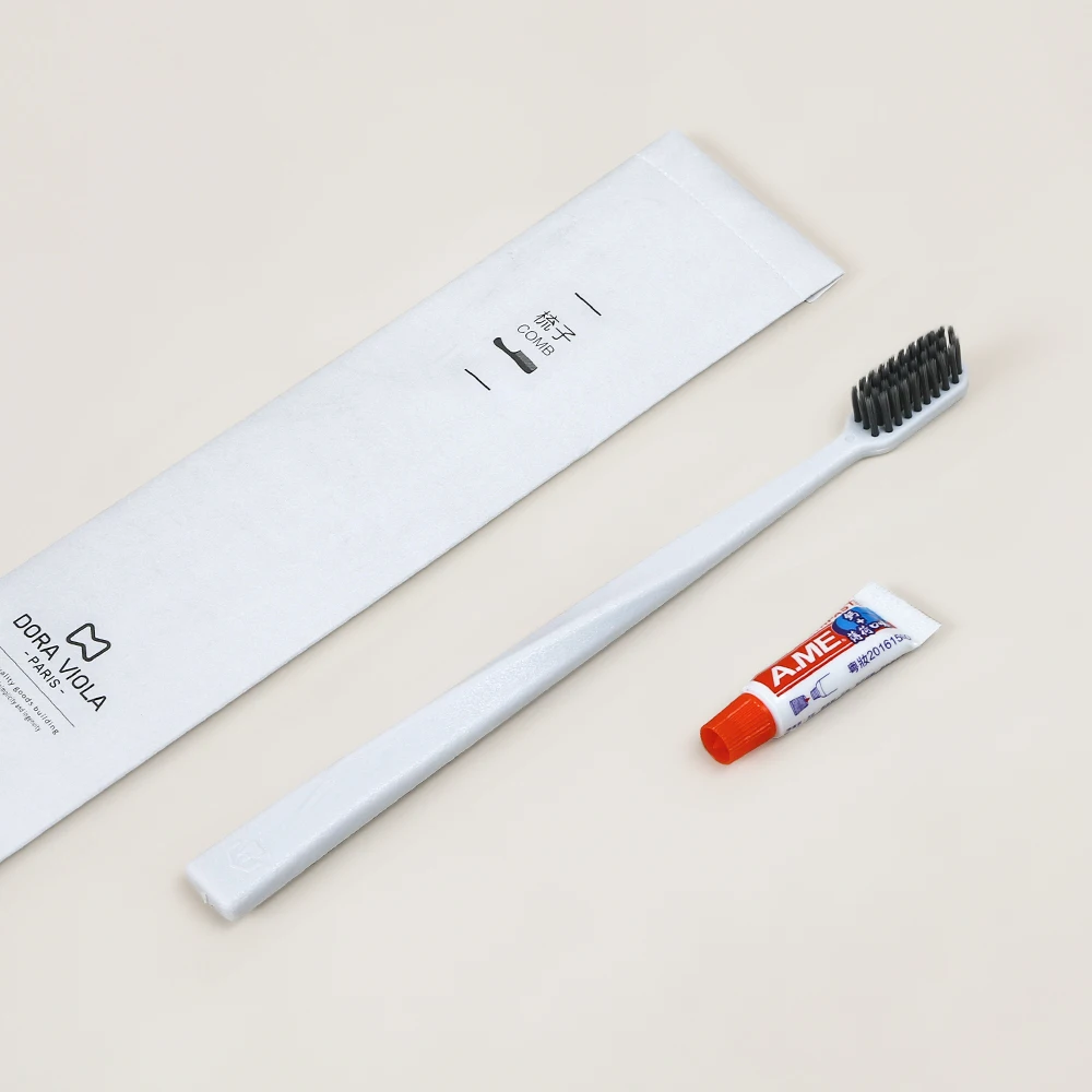Hot Wholesale Hotel dental kit disposable toothbrush with toothpaste set bathroom supplies
