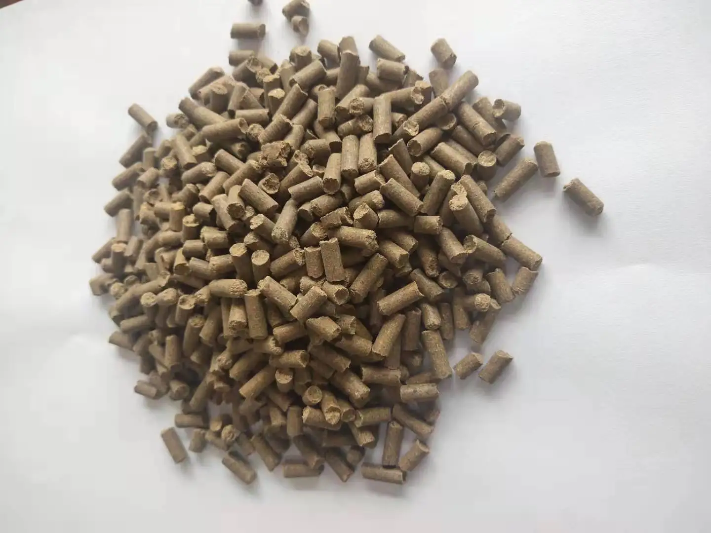 different size extruded formula high protein  floating  tilapia feed with low price