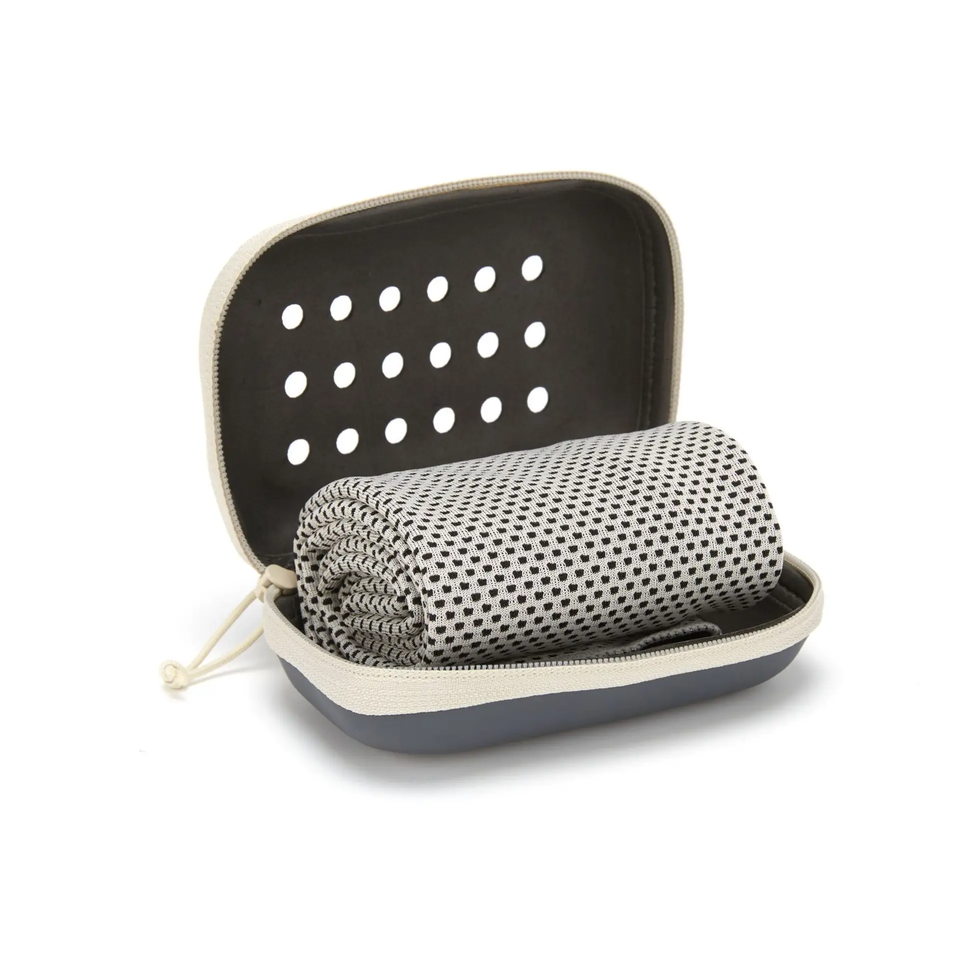 New Arrival EVA Box Wapping Sweat Cooling Cold Towel Cold Sports Towel Running Fitness Wipe Sweat Wrist Towel Can Custom Logo