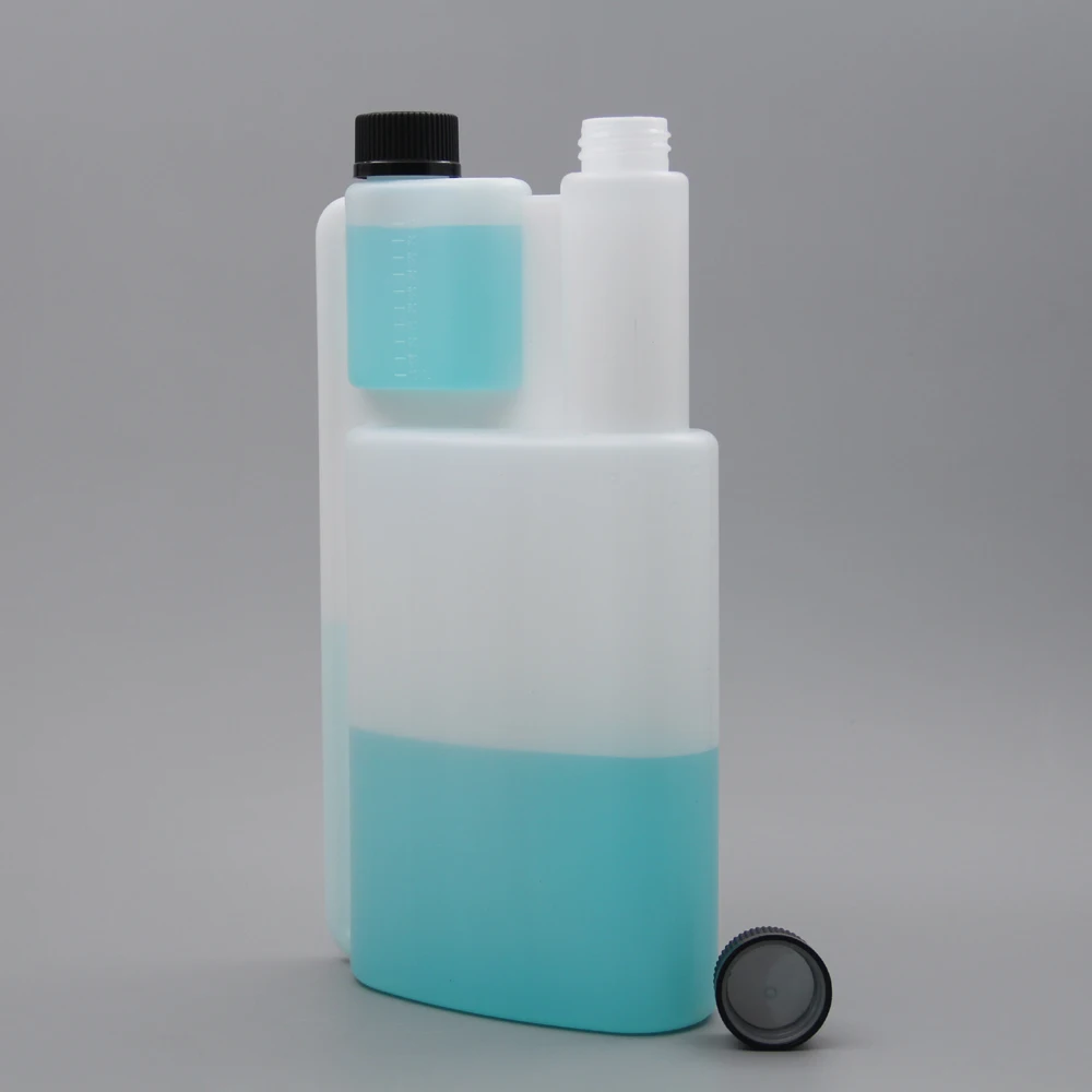 In-Mold Labeling Design 32oz HDPE Empty Liquid Fertilizer Bottle With IML label