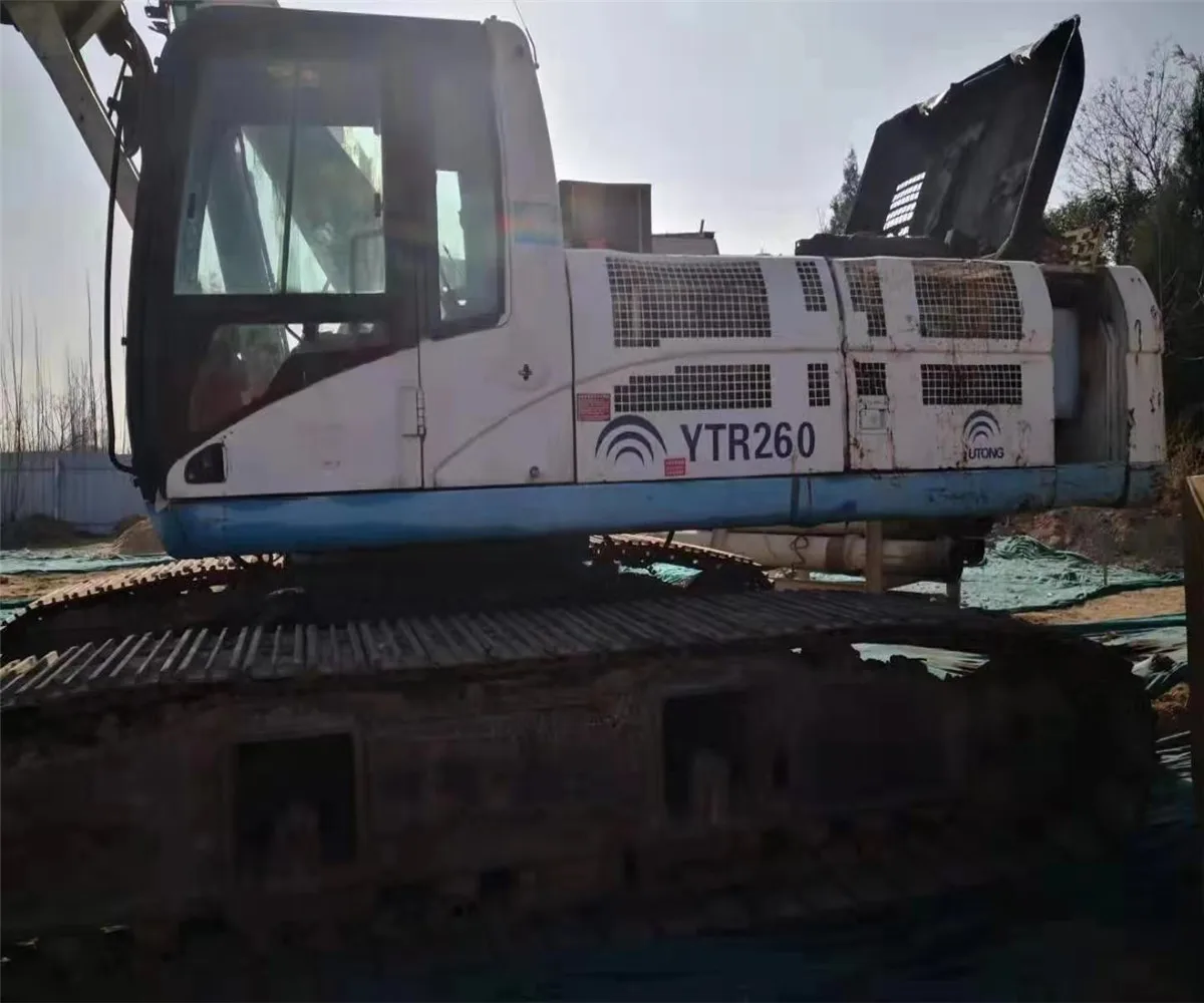 Yutong YTR230 hydraulic drilling rig used conditioon rotated torque 230KN YTR230 piling machines
