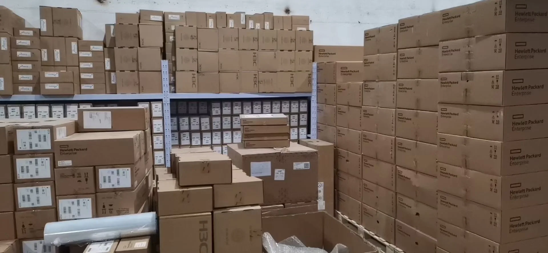 HPE MSA 2062 Storage Host MSA2062 1.92T 16GB fiber optic controller ( HPE MSA2050 Storage Upgrade Model)