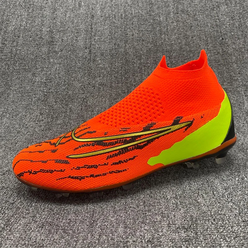 Classic Turf Indoor Men Soccer Shoes Kids Boys Outdoor Running Shoes High Ankle Spikes Football Shoes Sport Soccer Sneakers