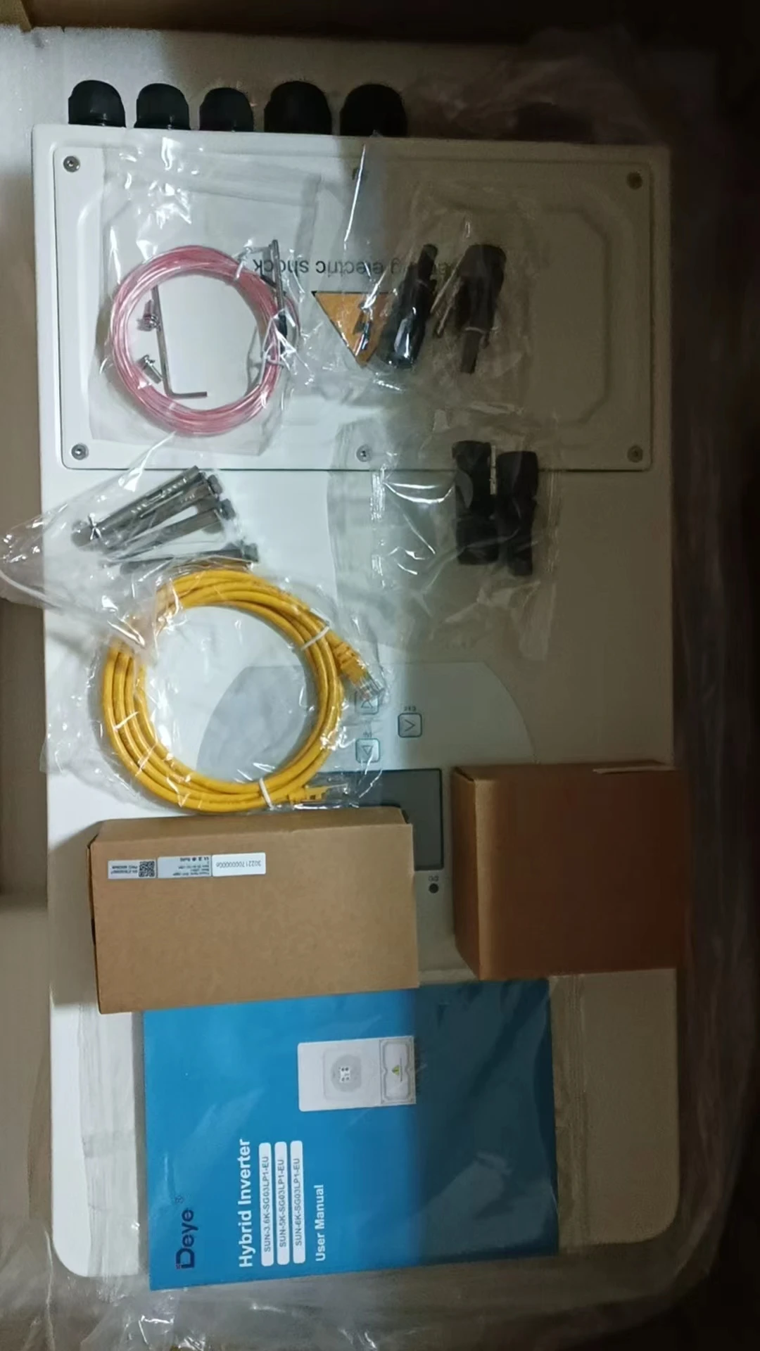 Распродажа однофазный Гибридный инвертор Deye SUN-3 6/5/6-SG05LP1-EU/8K-SG01LP1-EU 3 6-8k для солнечной системы