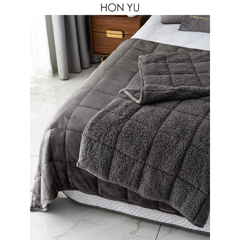 Sherpa Weighted Blanket Adults 15lbs for Queen Size Bed, Comfy Fleece Throw Blanket with Premium Ceramic Beads