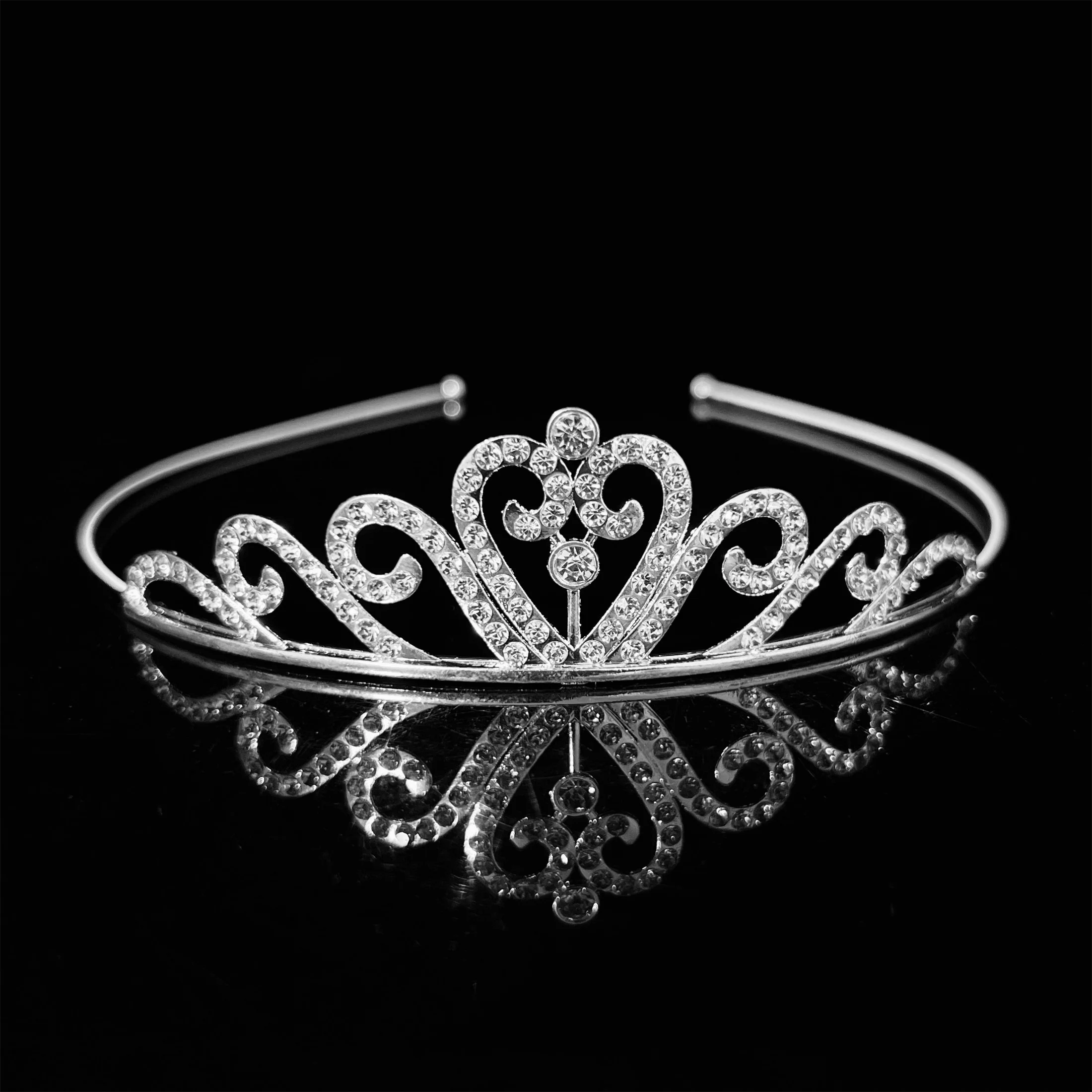 Beautiful crown Crystal Rhinestone birthday tiara Crown wedding headband