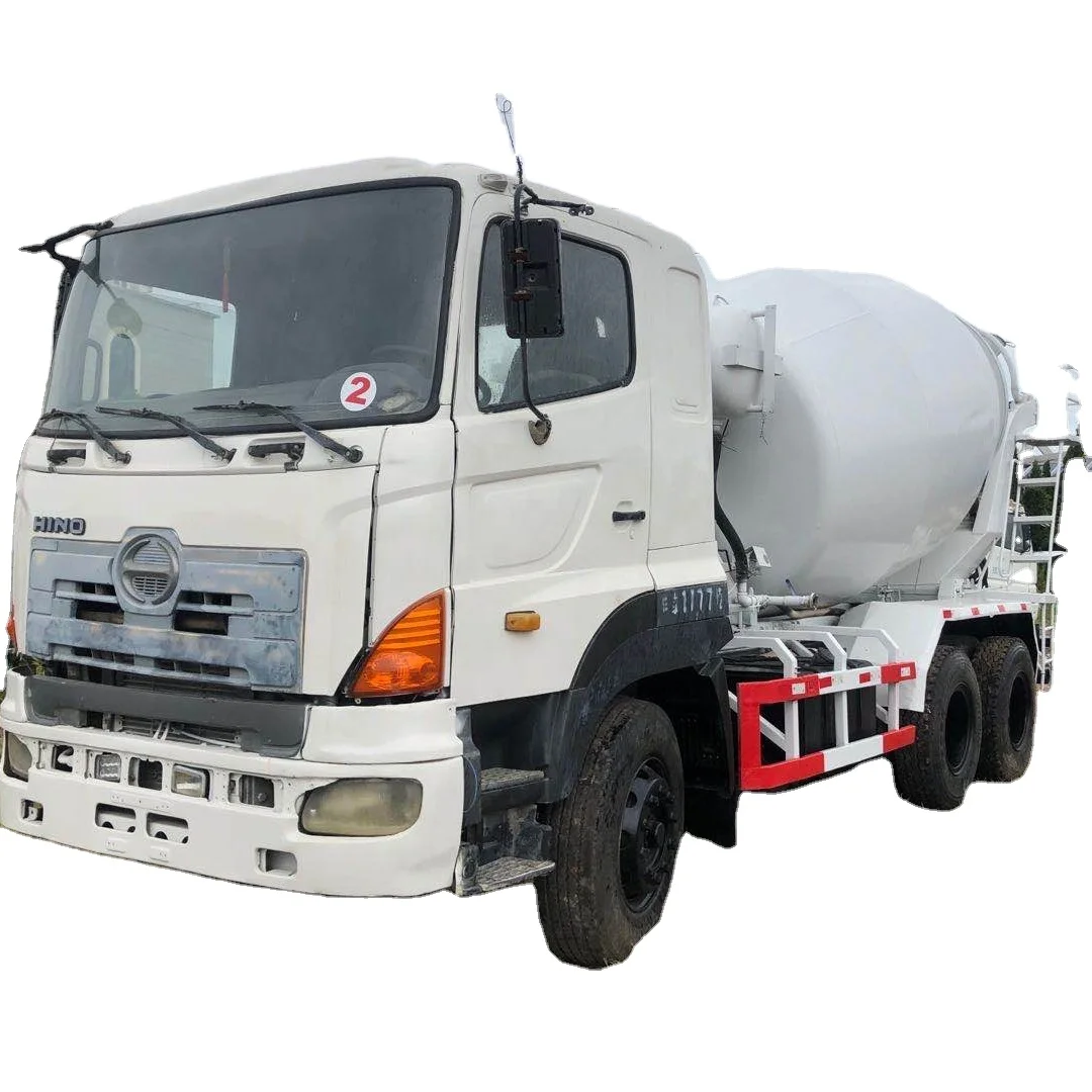 Грузовик 6x4 б/у Hino 700 бетономешалка с 10 колесами
