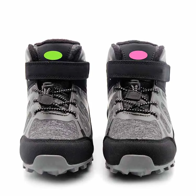 Green Pink Hot Sale New special design PU Football Sport Shoes Kid hiking