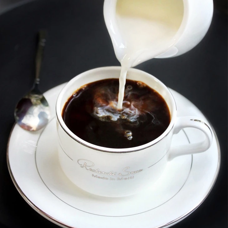 Кофеварка без молока, 32% жира, 2% белка (производитель и золотой поставщик)