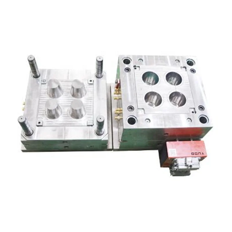 Custom hot runner moulds for plastic lids