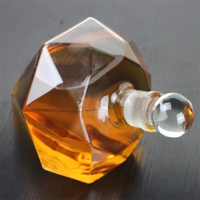 750ml 1000ml Clear Unique High Borosilicate Liquor Wine Diamond Shape Whiskey Bottle Glass With Cork