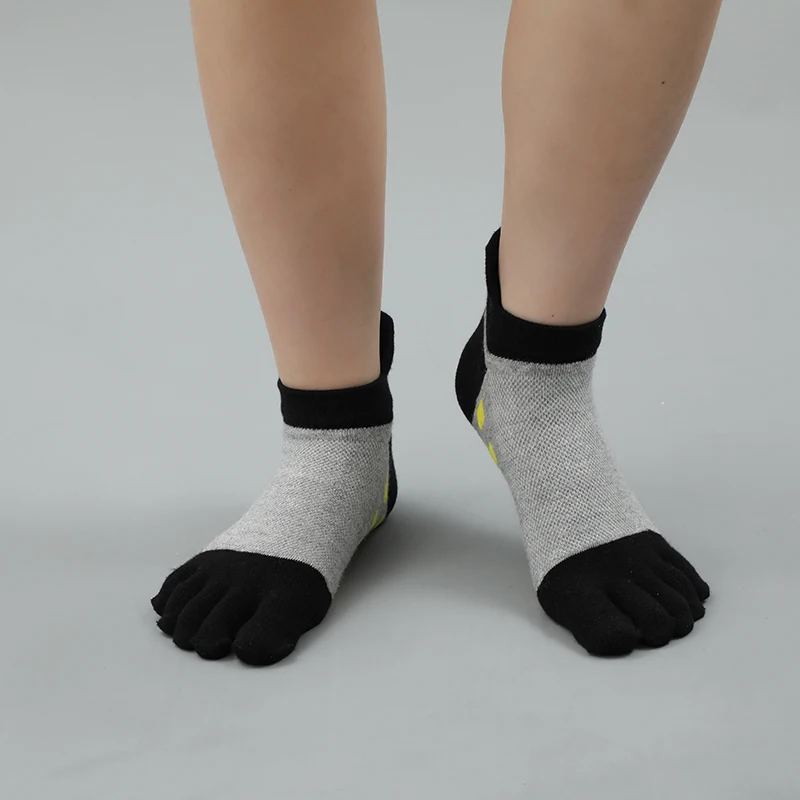 
Wholesale Cheap Organic Cotton Athletic Five Fingers Athletic Toe Sports Crew Pedicure Socks 