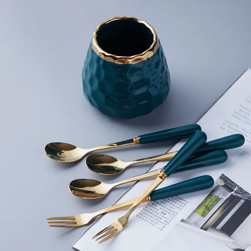 New Arrival Hot Selling Kitchen Ceramic Storage Container Suitable for Placing Knives Forks And Other Tableware Small