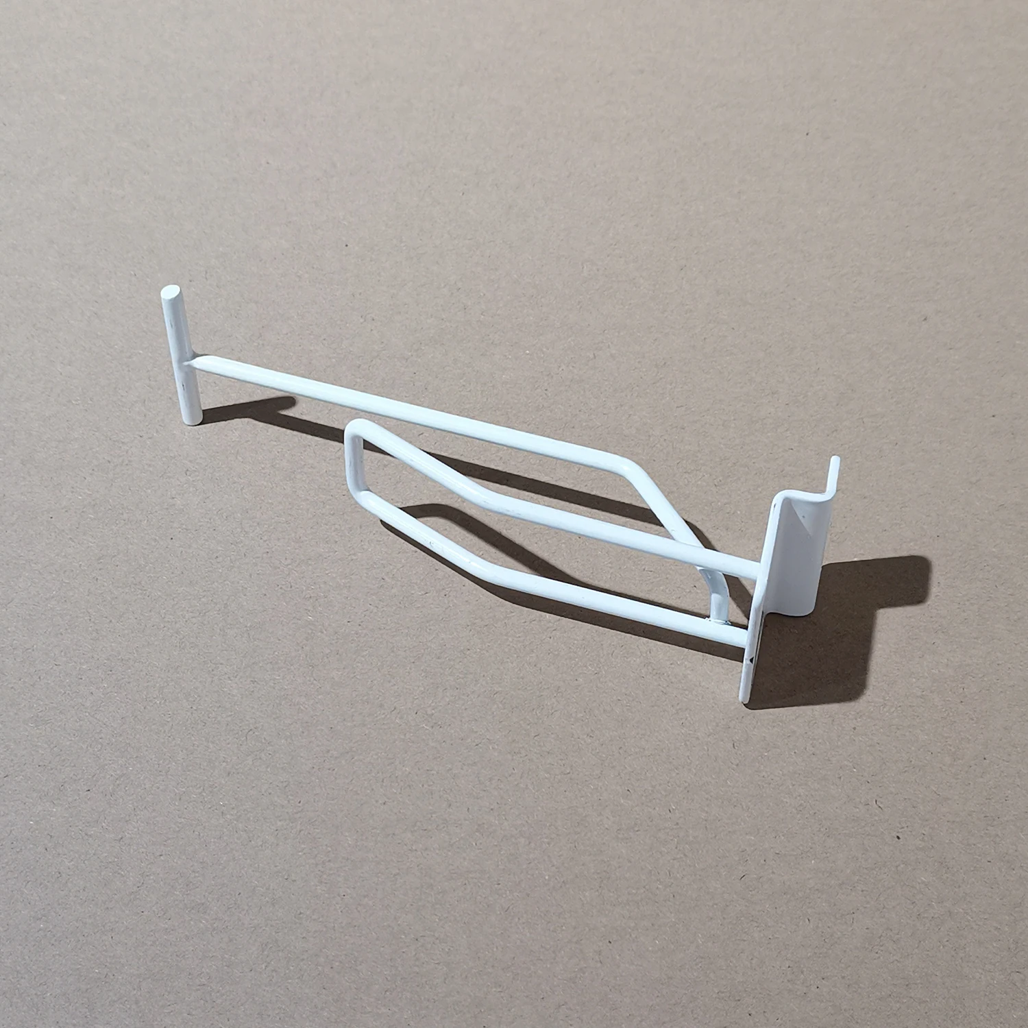 metal slot wall display white hooks with wire price tag holder for store shop supermarket