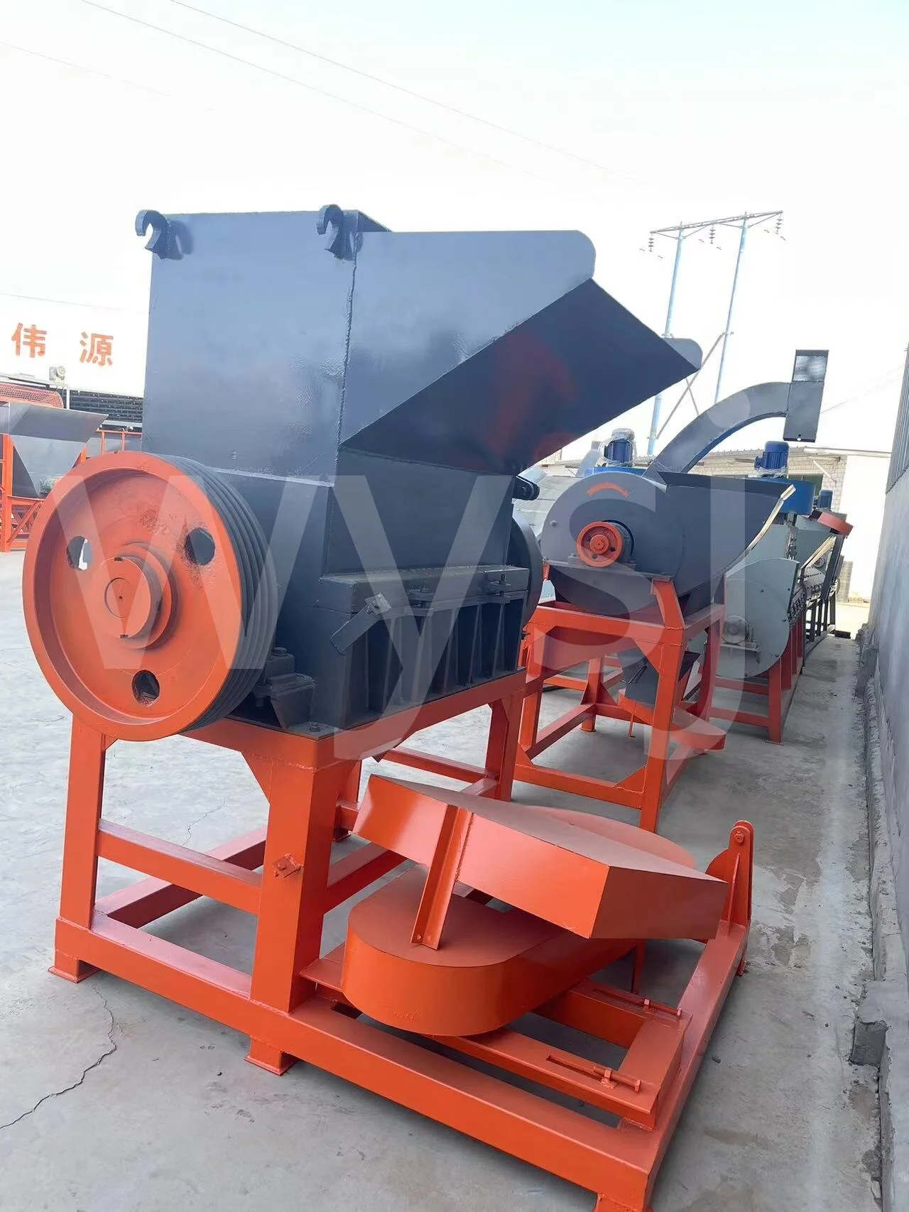 Chinese manufactured plastic shredder machine waste plastic recycling equipment