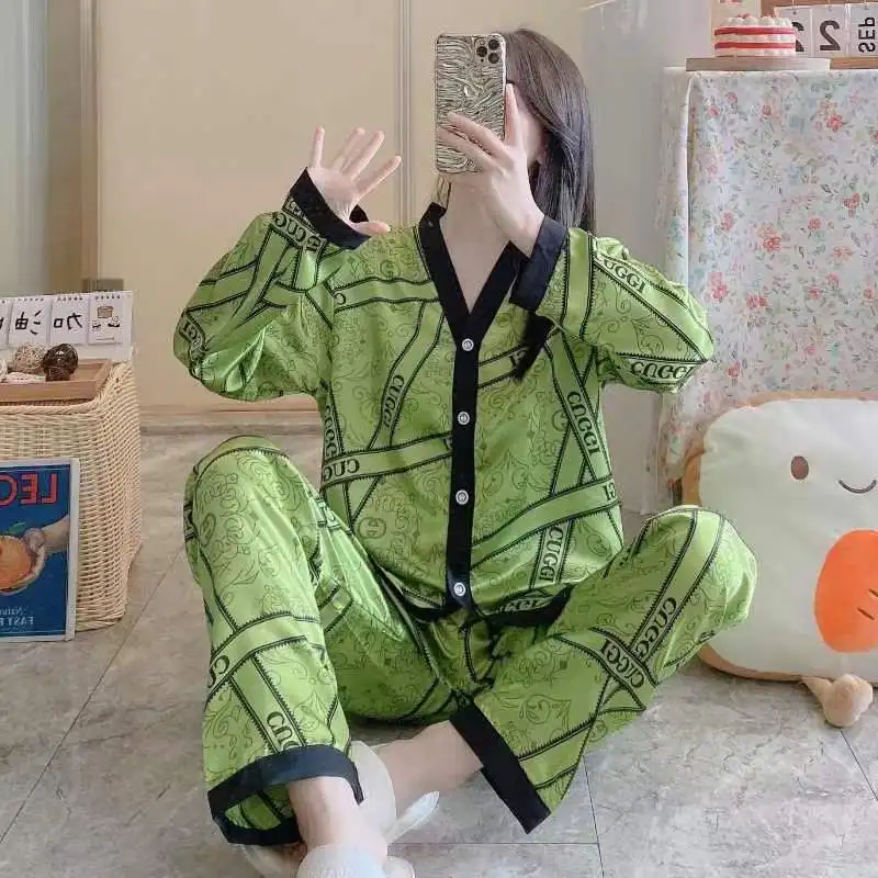 Spring new silk ice silk ladies pajamas long sleeve trousers home clothes cardigan ice silk two sets of pajamas manufacturers di