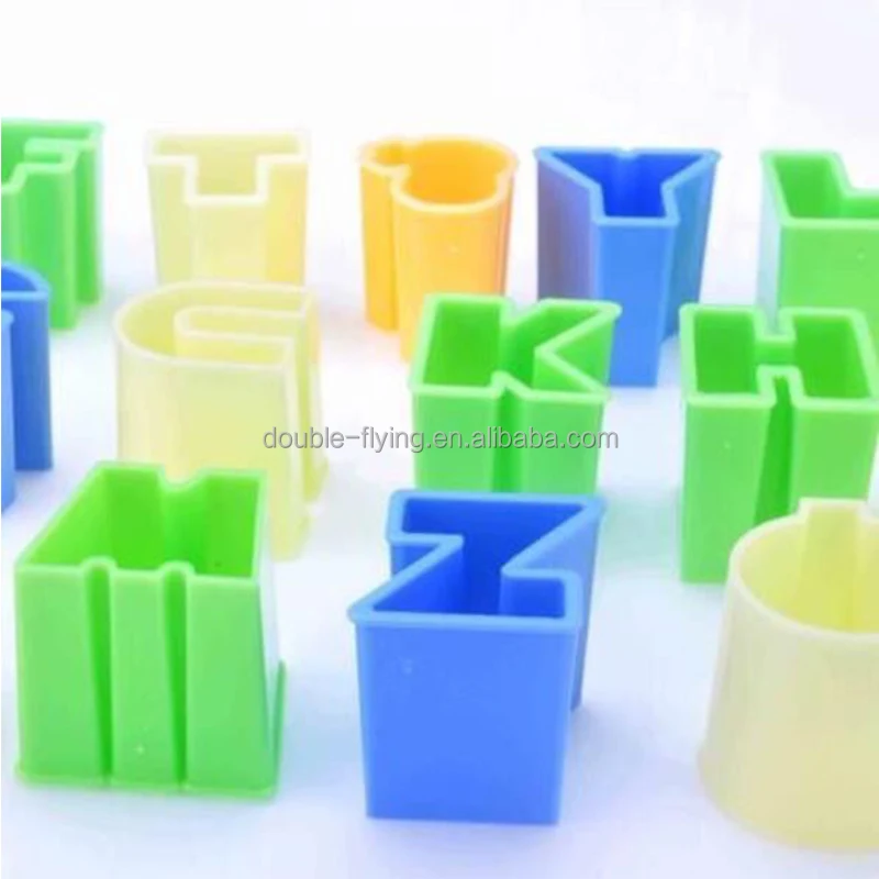Plastic Fondant Tools Cake Decorating Supplies 26 PCS Of Alphabet Letter Cookie Cutter Set Fondant Cutter AT-PC-26