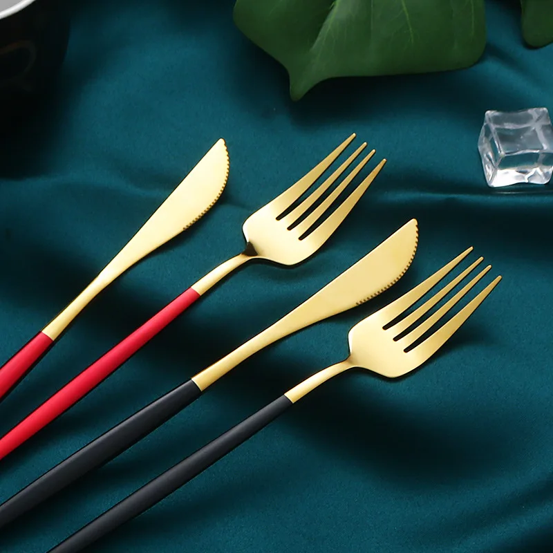 Luxury Party 4 Pcs Flatware Set Stainless Steel Titanium Plated Spray Painted Silverware Cutlery Set