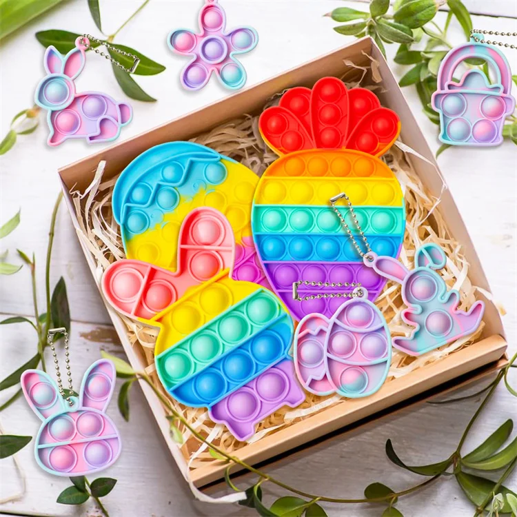 Cheap Wholesale Mini Push Pop It Fidget Toy Keychain Relieve Fidget Sensory Toys Silicone Key Ring Rubber Keychain