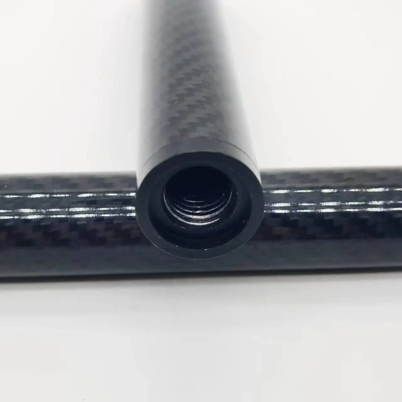CNC процесс тонкой обработки резьбовые соединители диаметр углеродного волокна трубка 500 мм углеродное волокно Резьбовая трубка