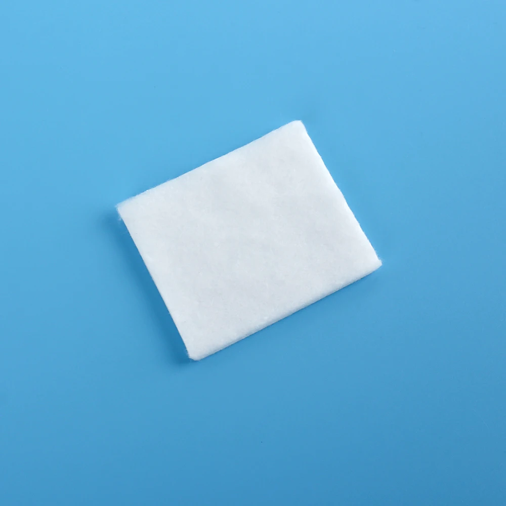 Square cotton pad for face cleaning