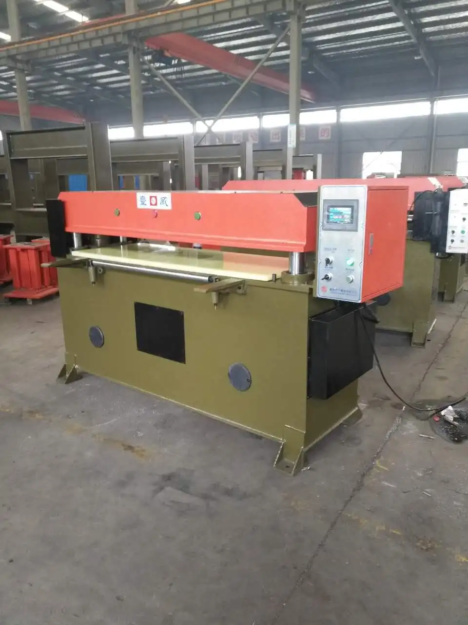Foam cutting machine Manual die press Precise four column hydraulic metal