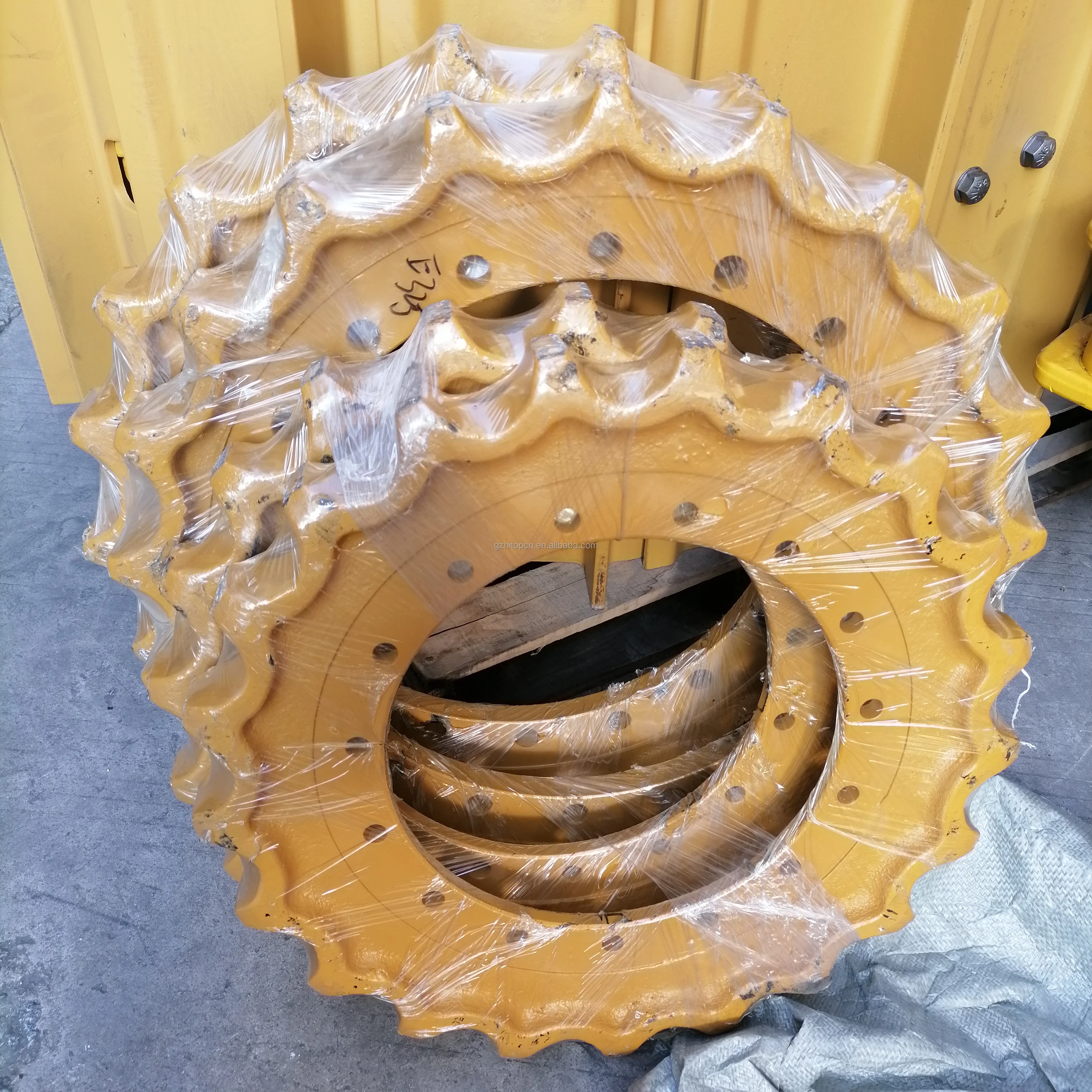 High quality E317 E325B Excavator drive sprocket E325D sprocket rim 6Y4868