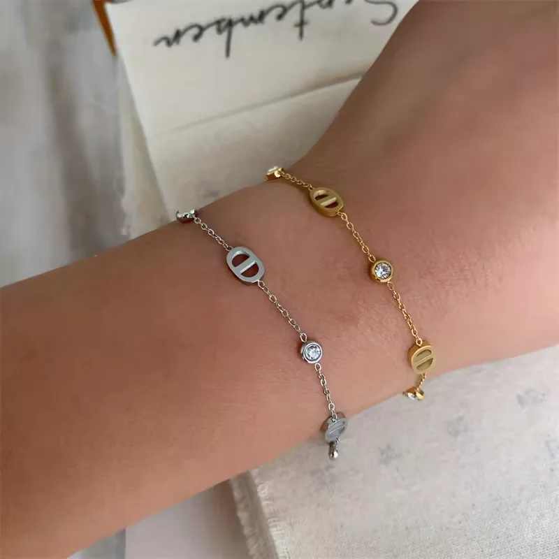 High quality bracelet Stainless steel jewelry  gold plating chain bracelet geometric Pig snout pendant