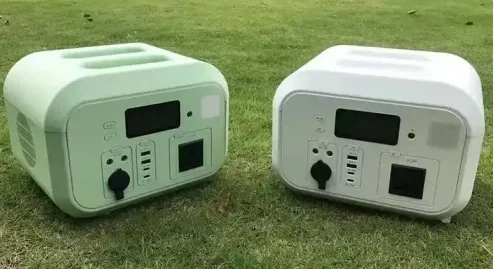 Hot Sale 600W Solar Power Station For Home Use Travel Camping Laptop Mobile Phone Charger 1500w Portable Solar Generator