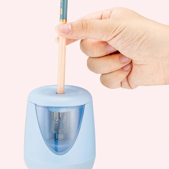 USB зарядка точилка для карандашей пластический строгальный станок автоматический пластиковый инжектор в наличии большом количестве металлическое лезвие