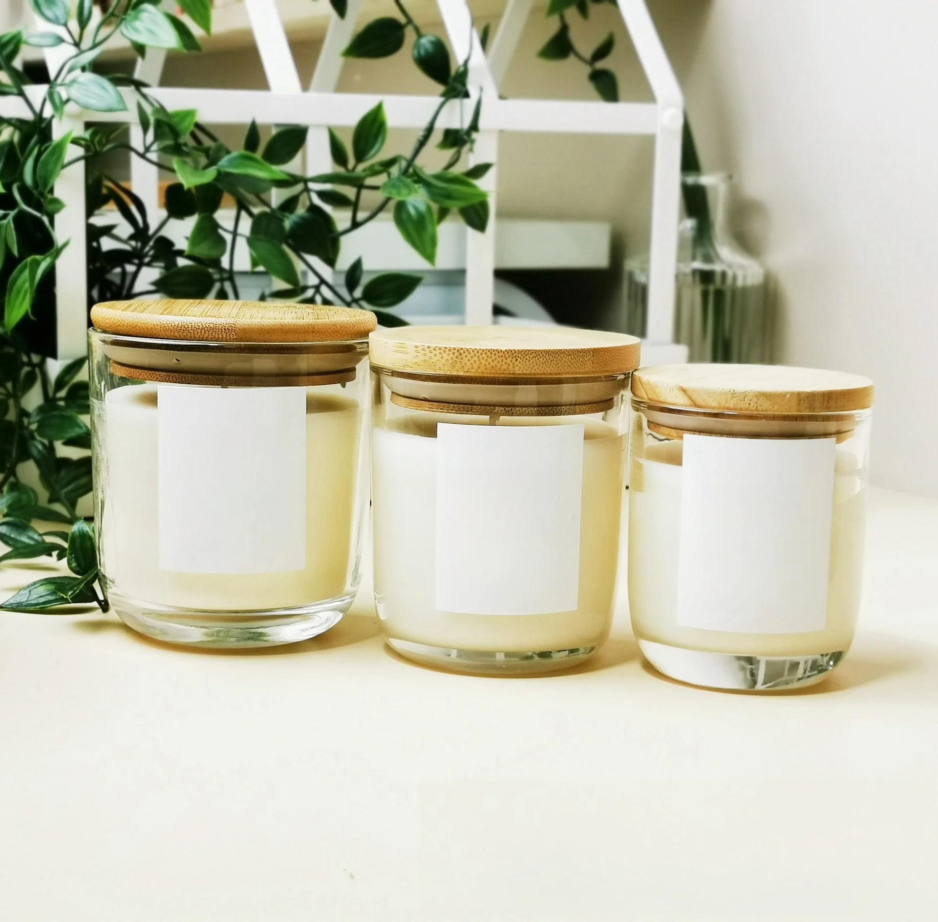 Customized Glass Bulk Candles Luxuriant Aromatherapy Candles Home Fragrance Perfumed Candle Soy Wax