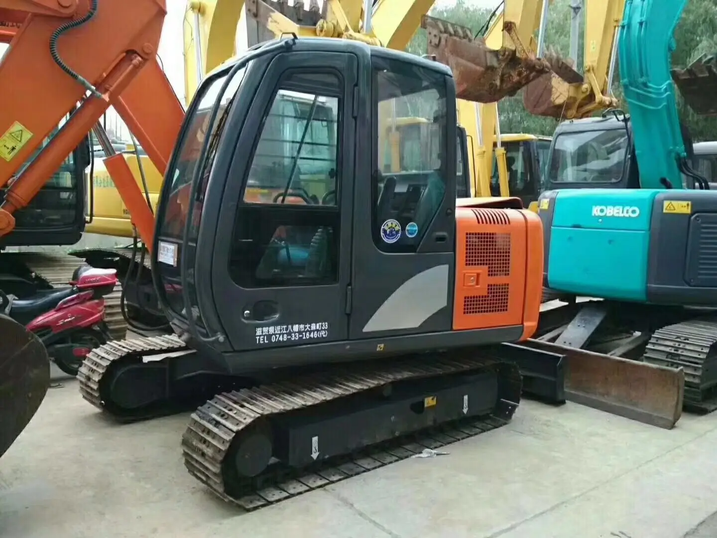 Low price sale used Hitachi ZX60 excavator/hydraulic Hitachi excavator used excavator For Sale
