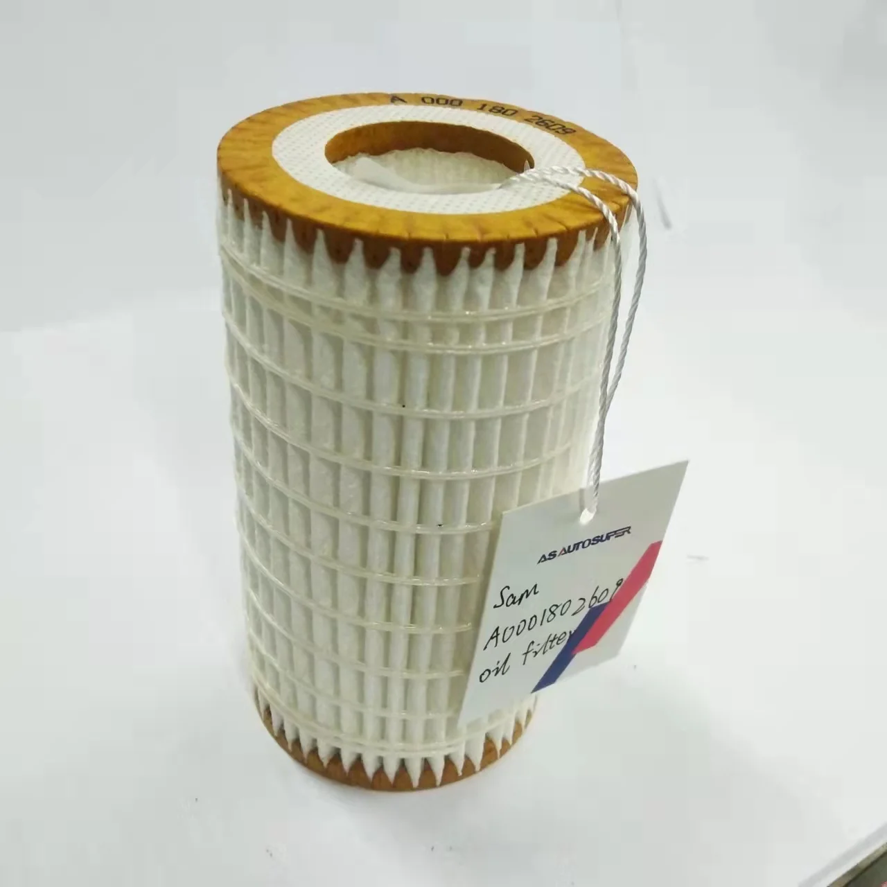 Масляный Фильтр A000180 2609 Car Filter Black oil filter 000 180 22 09 Used For CROSSFIRE 3.2