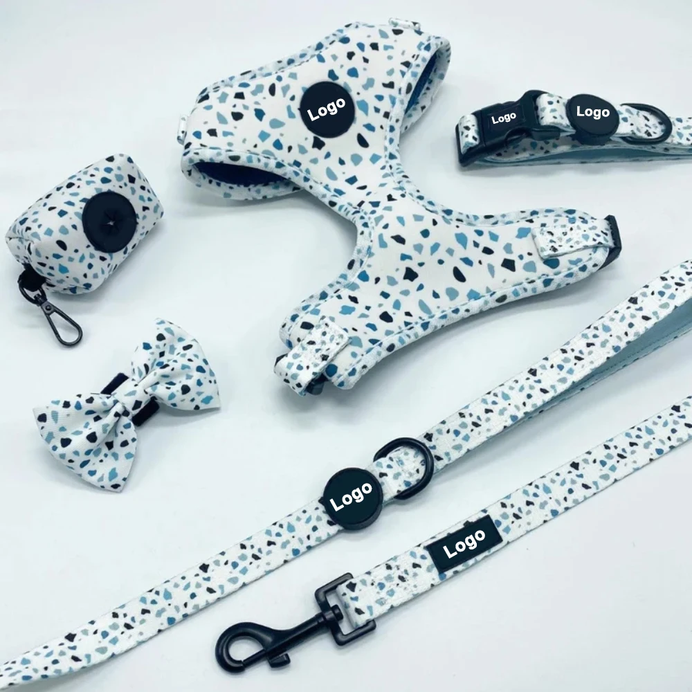 Оптовая продажа, индивидуальный высококачественный Мягкий регулируемый поводок для домашних питомцев, поводок для собак, Набор держателей для ошейников и сумок
