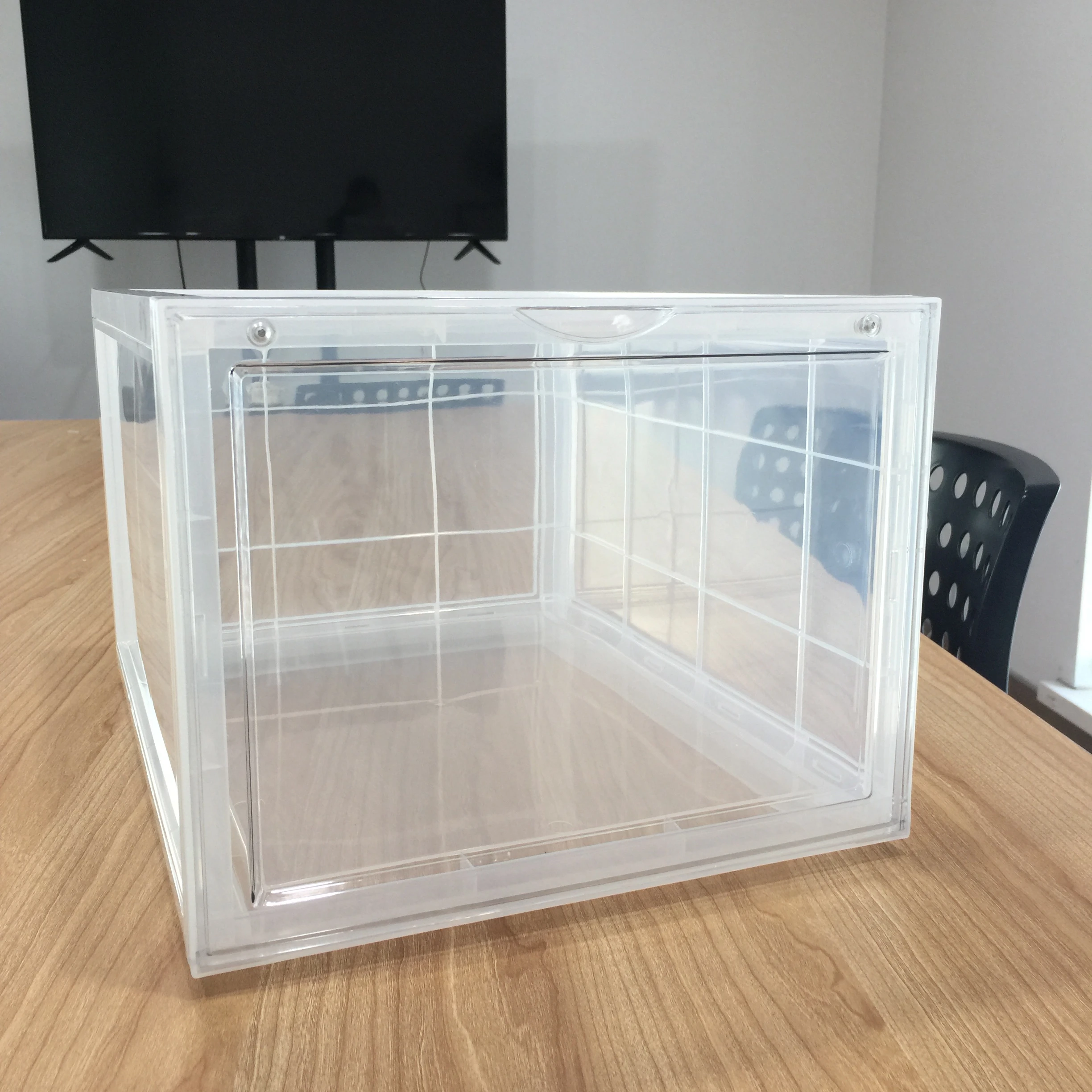 
Transparent magnetic sneaker display plastic shoe case box 