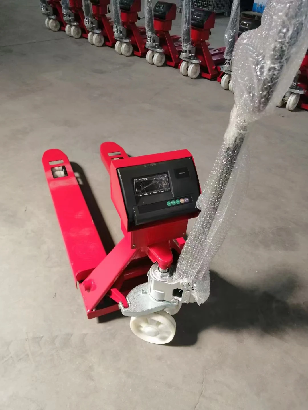 wholesale support 2 ton transpallet forklift Customized  Equipment handling hand pallet truck with scale