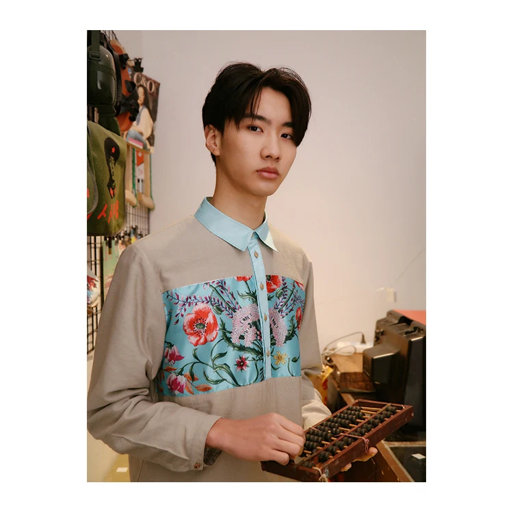 FREE DESIGN Hotel uniform Men Beige Decorative pattern Robes Chinese design A waiter A lot of customization The high quality