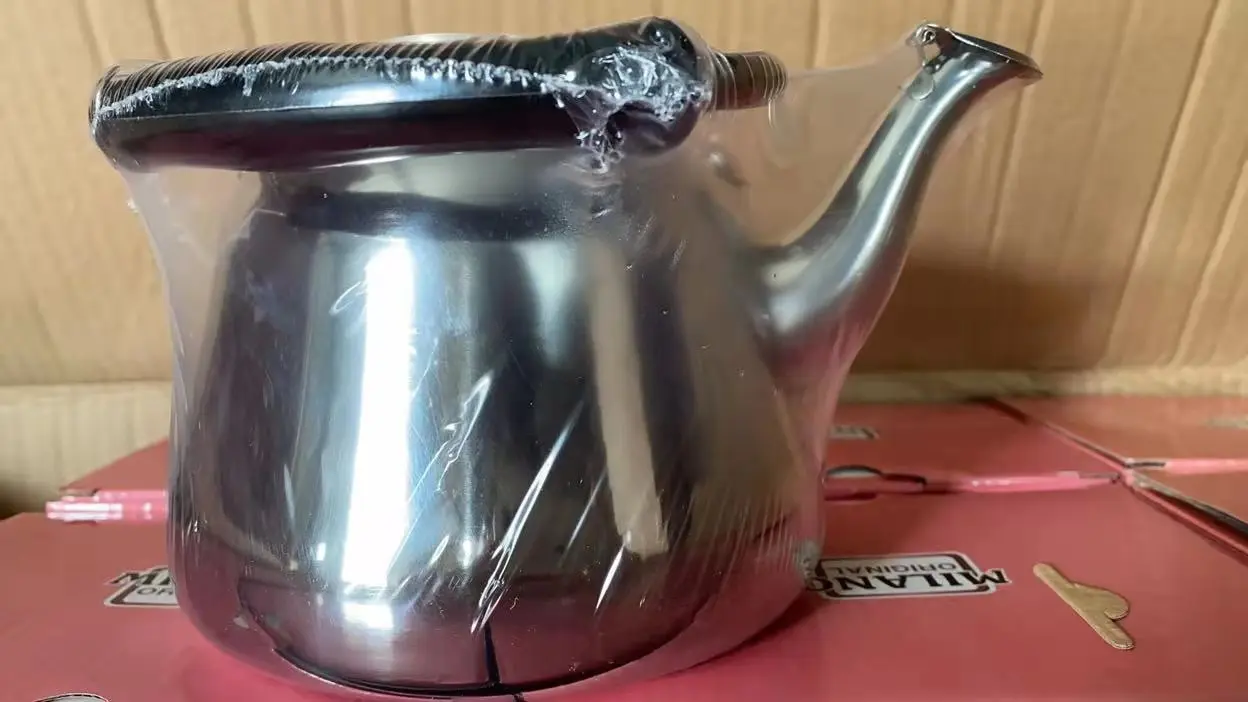 Stainless Steel Classical Kettle 1-6L   Stainless steel 201 whistling kettle