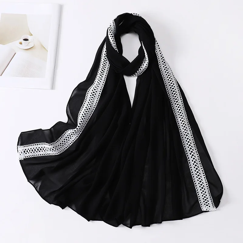 New Trendy Flower Embroidery Scarf Muslim Hijab For Women Headscarf With White Lace Edge